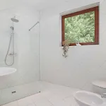Two-level Modern With Spacious Terrace - Ideal Place For The By Renters
