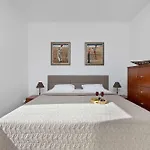 アパート Two-level Modern With Spacious Terrace - Ideal Place For The By Renters Wisełka