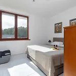 Two-level Modern With Spacious Terrace - Ideal Place For The By Renters Wisełka