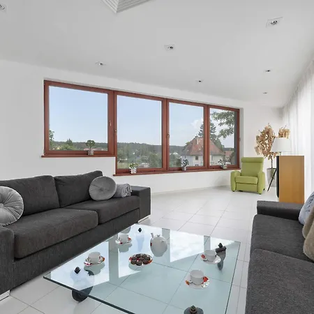 Apartamento Two-level Modern With Spacious Terrace - Ideal Place For The By Renters Wisełka