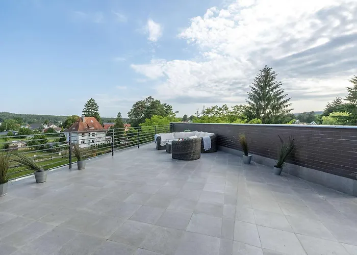 Two-level Modern With Spacious Terrace - Ideal Place For The By Renters Apartamento