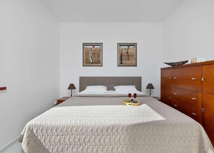 Apartamento Two-level Modern With Spacious Terrace - Ideal Place For The By Renters Wisełka